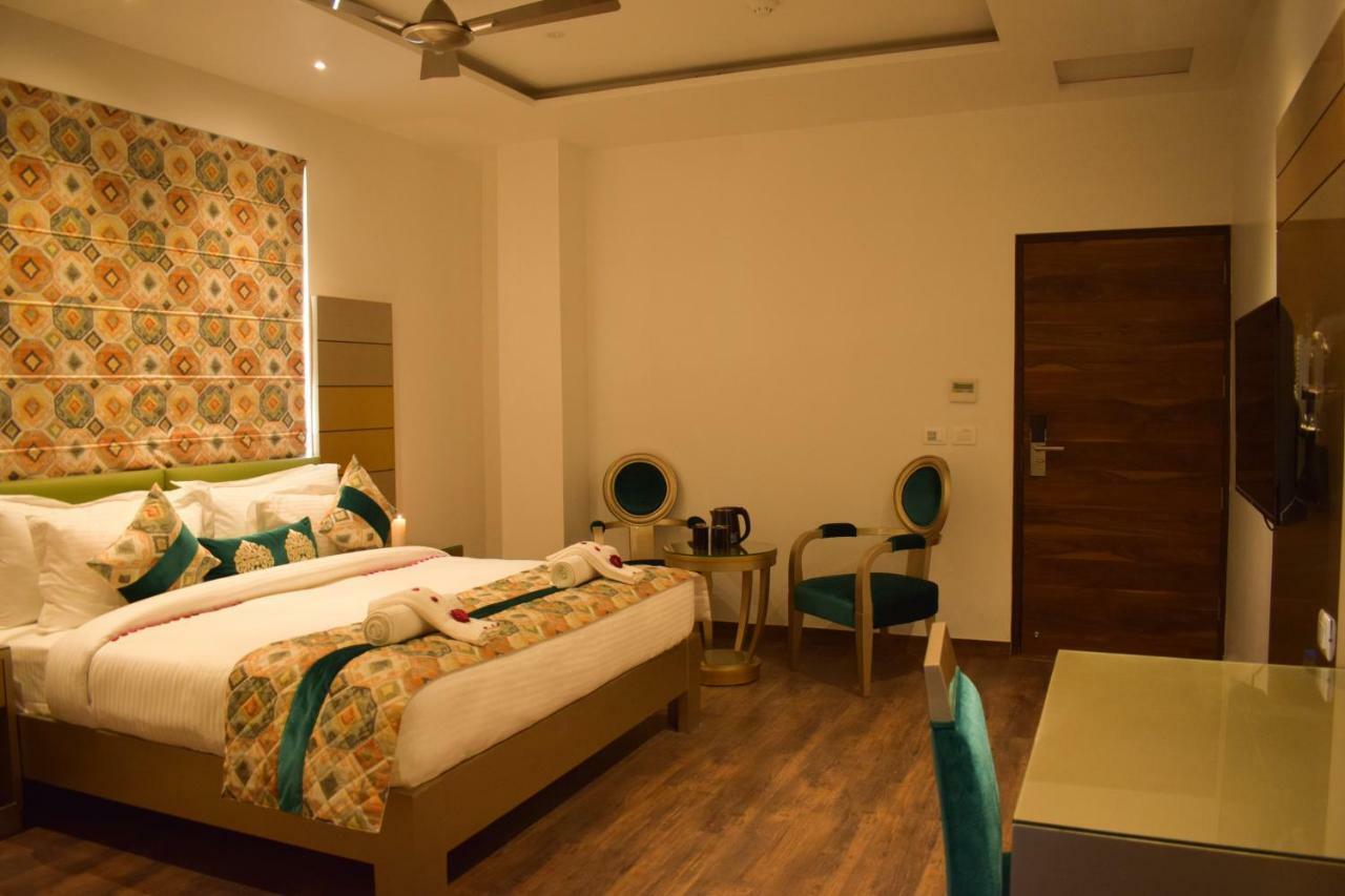 One Earth Gg Regency Otel Amritsar Dış mekan fotoğraf